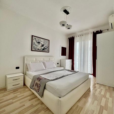 Ferienwohnung Spiranca Downtown Comfort Tirana Exterior foto